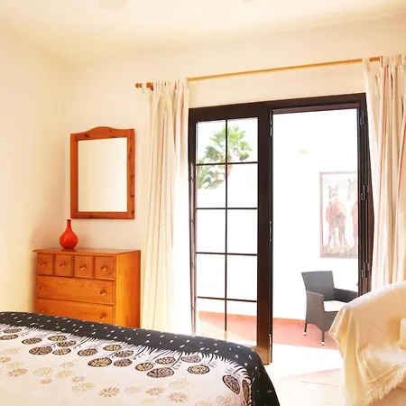 Apartment Spacious Light And Comfortable